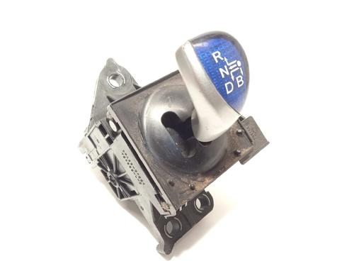 Used Gear lever TOYOTA AURIS (_E18_) 1.8 Hybrid (ZWE186_, ZWE186R) (136 hp) 16436707