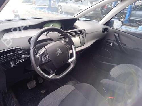 Fuse box CITROËN C4 Picasso II 1.6 BlueHDi 120 | BP17704077E1 