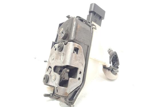 front-right-lock-peugeot-3008-ii-suv-mc_-mr_-mj_-m4_-2016-24739130 main image