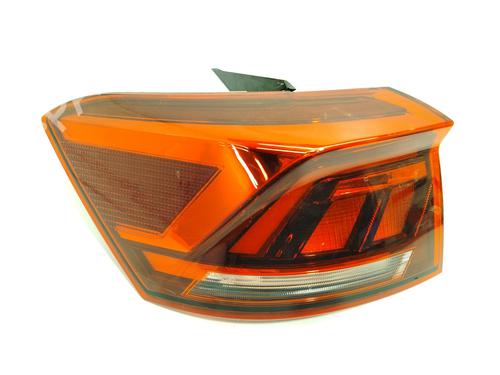 left-taillight-vw-t-roc-a11-d11-2017-31933608 main image