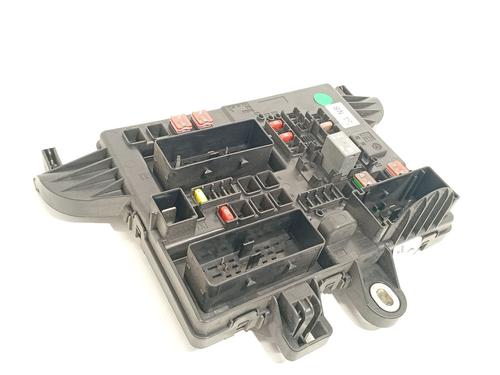 Used Fuse box Fuse box 36255082 36255082