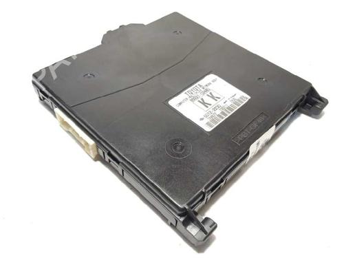 Used Electronic module Electronic module TOYOTA AURIS Estate (_E18_) 1.8 Hybrid (ZWE186_, ZWE186R, ZWE186H) (136 hp) 15490645 15490645