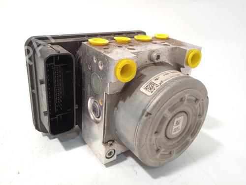 Used ABS pump BMW 4 Gran Coupe (F36) 418 d (136 hp) 28586340
