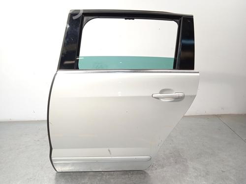 Used Left rear door PEUGEOT 5008 (0U_, 0E_) 1.6 HDi (112 hp) 18673192