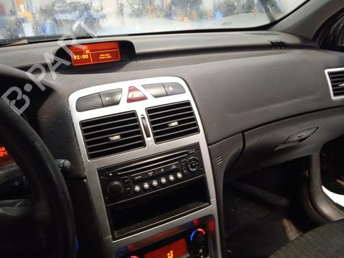 Right taillight PEUGEOT 307 Break (3E)  | BP32205585C35 