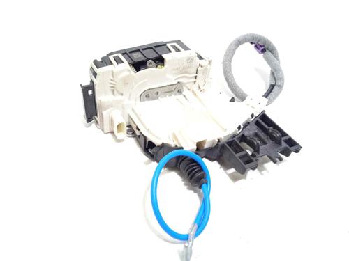 Front left lock MERCEDES-BENZ GLA-CLASS (X156) GLA 180 (156.942) | BP17046677C98 