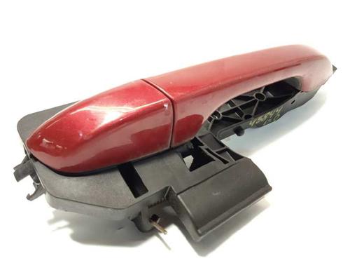 Used Front right exterior door handle KIA SPORTAGE IV (QL, QLE) 1.6 GDI (132 hp) 8260536
