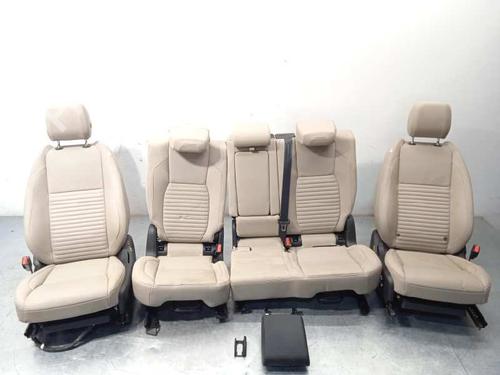 Used Seats set Seats set 13630819 13630819