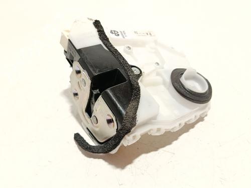 Højre fortil lås Højre fortil lås MAZDA 3 Saloon (BP_) 2.5 e-SKYACTIV-G (BP5S) (140 hp) 34440904 34440904
