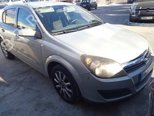 Left headlight OPEL ASTRA H (A04)  | BP11831332C28 