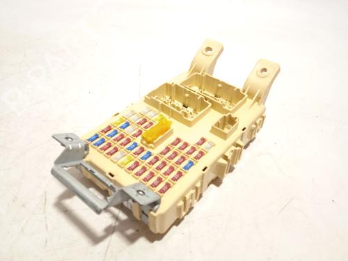 Used Fuse box Fuse box KIA VENGA (YN) 1.4 CVVT (90 hp) 33426757 33426757