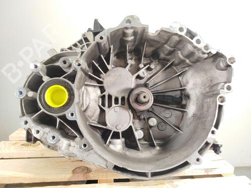 Used Gearbox VOLVO S60 II (134) D2 (120 hp) 23947075