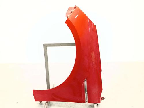 left-front-fenders-renault-megane-iv-hatchback-b9amn_-2015-39531499 main image