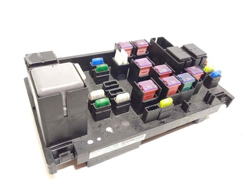 Used Fuse box Fuse box 17530273 17530273