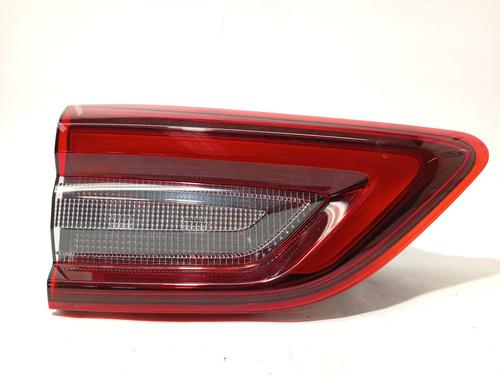 left-tailgate-light-ford-kuga-iii-dfk-2019-33114719 main image