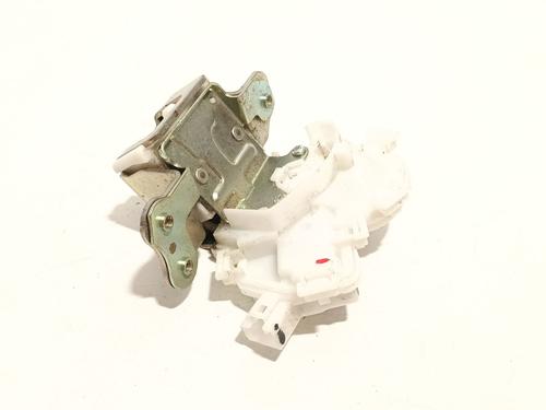 Bagklap lås Bagklap lås MITSUBISHI OUTLANDER III (GG_W, GF_W, ZJ, ZL, ZK) 2.0 Hybrid 4WD (GG2W) (121 hp) 33933234 33933234