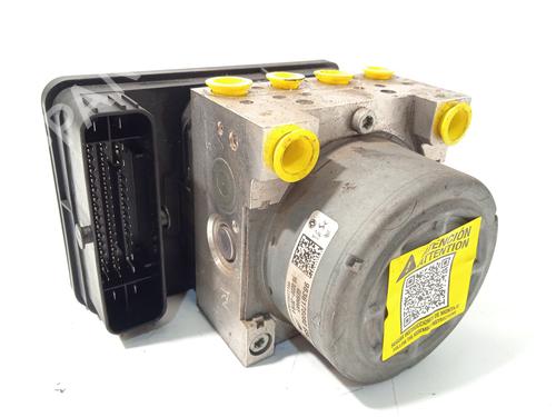 Used ABS pump ABS pump PEUGEOT 2008 II (UD_, US_, UY_, UJ_, UR_, UC_) 1.2 PureTech 100 (USHNK) (101 hp) 29173992 29173992