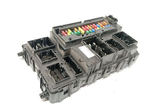 Used Fuse box Fuse box 32299472 32299472