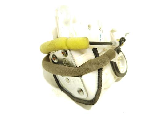 front-right-lock-mazda-2-hatchback-dl-dj-2014-32860436 main image