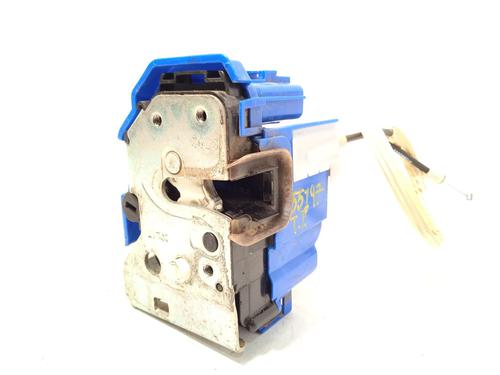 rear-left-lock-fiat-500l-351_-352_-2012-26208752 main image