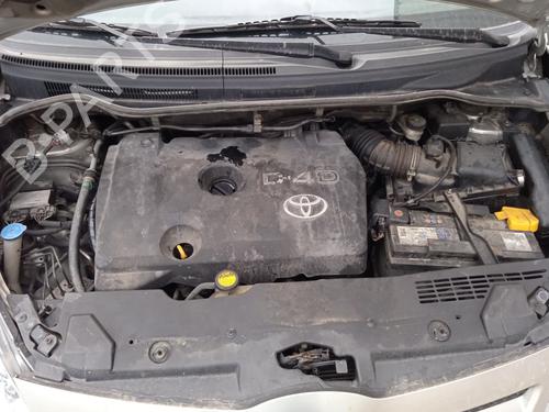 Right headlight TOYOTA COROLLA Verso (ZER_, ZZE12_, R1_) 2.2 D-4D (AUR10_, AUR10R) | BP28723694C29 