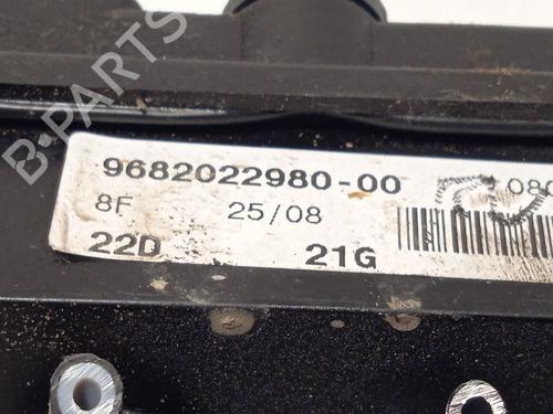 Suspension compressor CITROËN C4 Grand Picasso I (UA_) 2.0 i 16V | BP28132021M103 