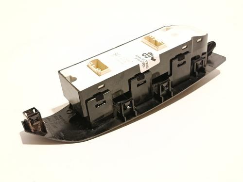 Left front window switch MAZDA 3 Saloon (BM_, BN_) 2.0 | BP34136145I27 - Image 3