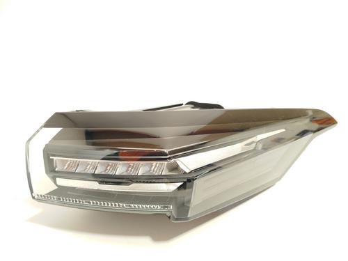 Used Right taillight PEUGEOT 308 III (FB_, FH_, FP_, F3_, FM_) Hybrid 180 (F3DGXT) (150 hp) 26208825