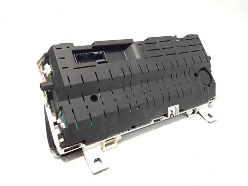 Instrument cluster LAND ROVER DISCOVERY IV (L319) 3.0 TD 4x4 | BP19696347C47 