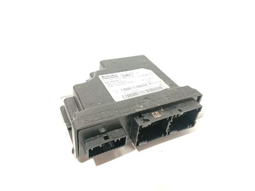 ecu-airbags-renault-megane-iv-hatchback-b9amn_-2015-32977335 main image