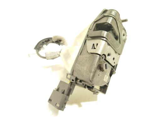 Used Front right lock OPEL CORSA F (P2JO) 1.2 (68) (101 hp) 22930206