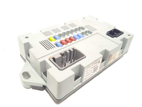 Used Fuse box Fuse box LAND ROVER DISCOVERY SPORT (L550) 2.0 D 4x4 (150 hp) 10146169 10146169