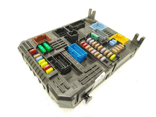 Sikringsdåse Sikringsdåse JEEP AVENGER (J2) Electric (156 hp) 36779439 36779439
