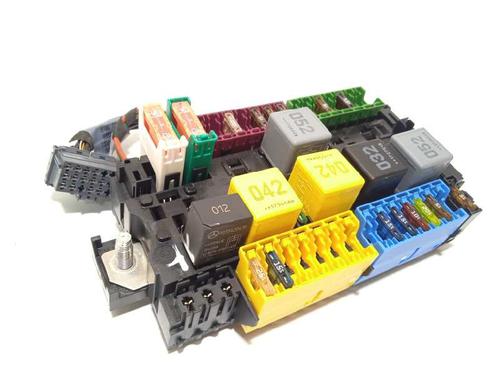 fuse-box-mercedes-benz-vito-van-w447-a2469067100-2469067100-2014-12213679 main image