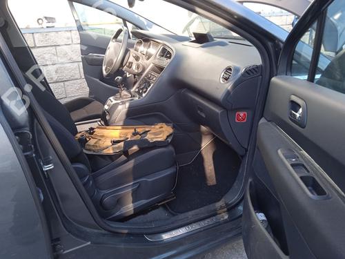 Left front window switch PEUGEOT 5008 (0U_, 0E_) 2.0 HDi 150 / BlueHDi 150 | BP28184292I27