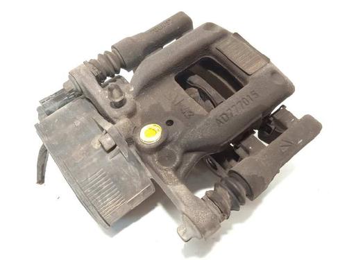 Used Right rear brake caliper PEUGEOT 5008 II (MC_, MJ_, MR_, M4_) 1.2 THP (MRHNYH, MRHNYW, MRHNSJ, MRHNSU, MRHNSM) (131 hp) 15832092