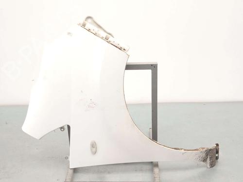 right-front-fenders-nissan-nv200-evalia-bus-2010-38199346 main image