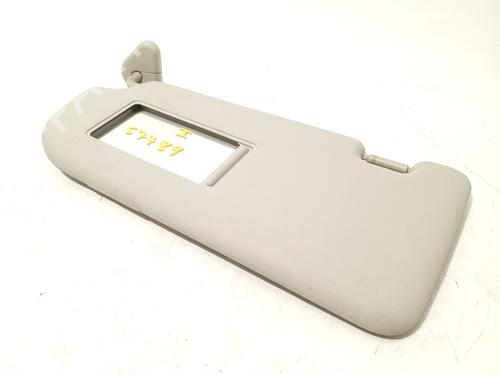 Used Left sun visor Left sun visor 33170305 33170305