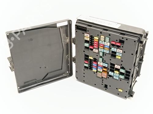 Caja reles / fusibles Caja reles / fusibles FORD FOCUS IV (HN) 1.0 EcoBoost (125 hp) 37421845 37421845