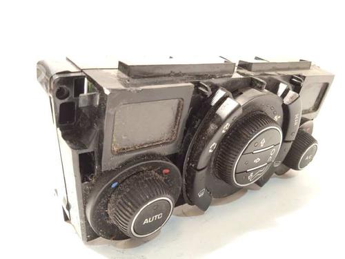 Used Climate control PEUGEOT 5008 (0U_, 0E_) 1.6 HDi (112 hp) 13897692