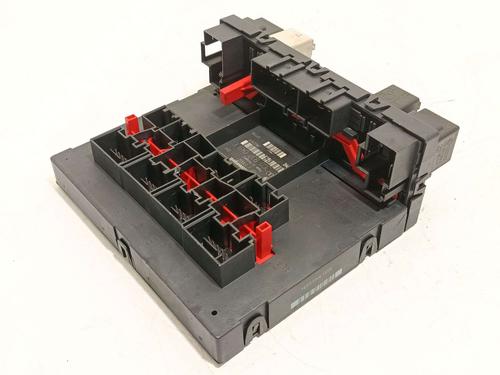 Fuse box VW GOLF V (1K1) 2.0 GTI | BP38647575E1 - Image 3