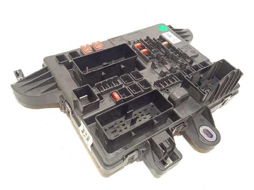 Used Fuse box Fuse box 15414542 15414542