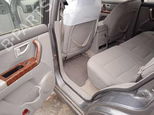 Left front brake caliper KIA SORENTO I (JC) 2.5 CRDi 4WD | BP11563133M105