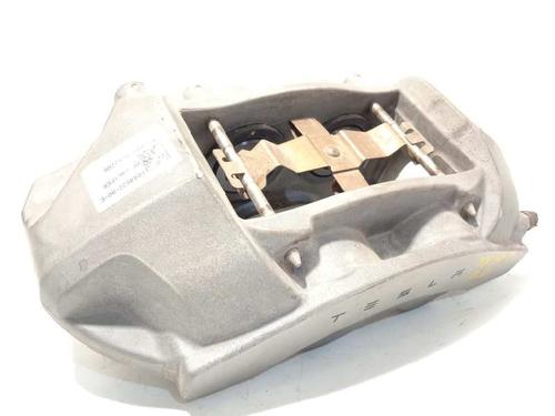 Used Right front brake caliper Right front brake caliper 11563253 11563253