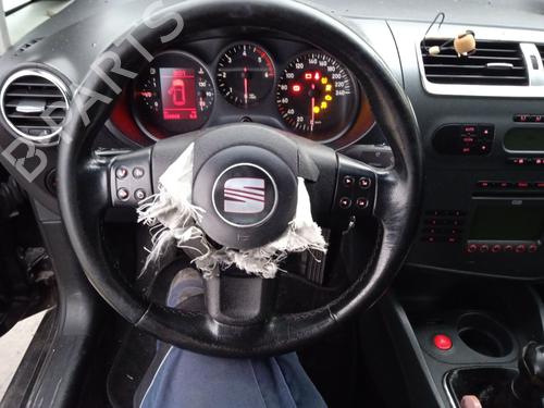 Front wiper motor SEAT LEON (1P1) 1.9 TDI | BP23040172M29 