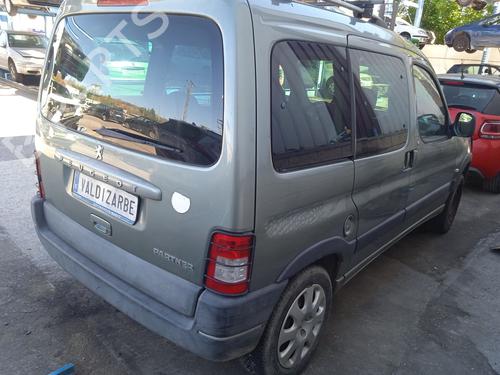 Left headlight PEUGEOT PARTNER MPV (5_, G_) 1.6 HDi 90 | BP29472238C28 