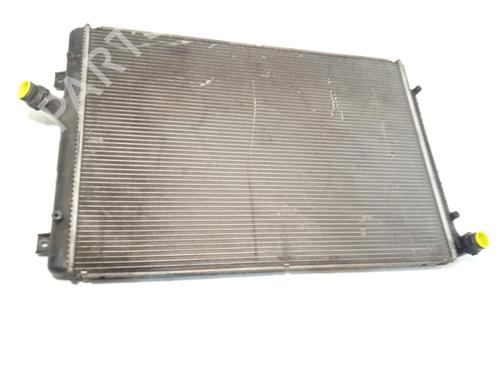 Used Water radiator Water radiator 20329698 20329698