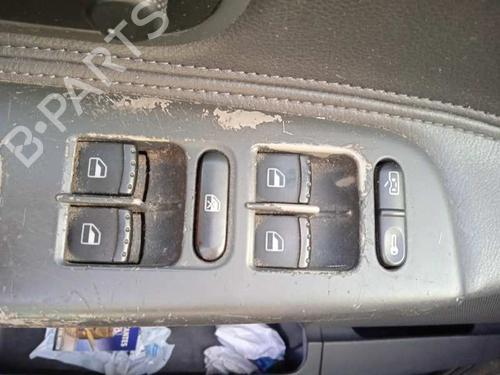 Right headlight SEAT ALHAMBRA (7V8, 7V9)  | BP10692352C29 