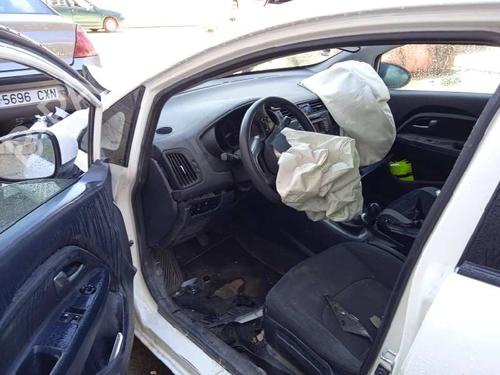 Left mirror KIA RIO III (UB) 1.4 CVVT | BP10015354C26