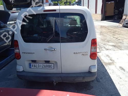 Left headlight PEUGEOT PARTNER Tepee 1.6 HDi 75 (16V) | BP26278123C28 